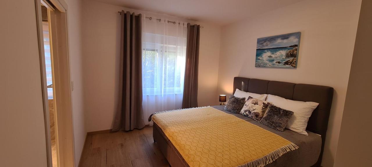 Luxury Apartment Isabel Volosko Bagian luar foto